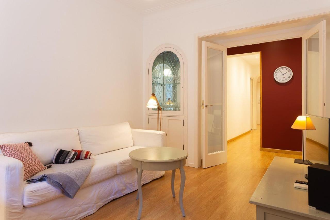 Fantastic Apartment Near Placa Francesc Macia In L'Eixample Esquerra 바르셀로나 외부 사진